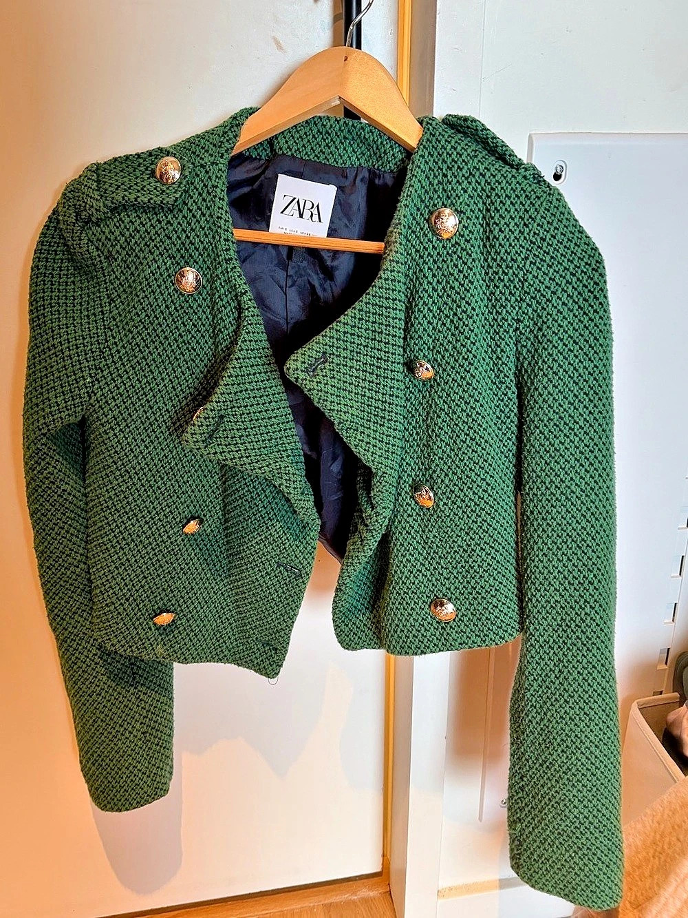Zara Textured Cropped Blazer Green and Black